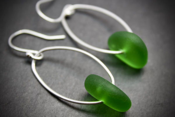 Earring with oval and sea glass drop