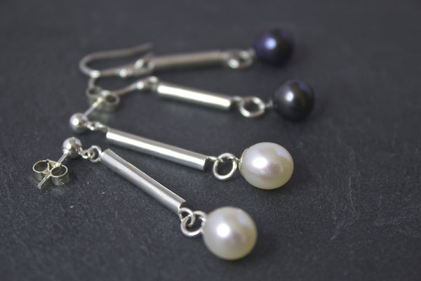 Earrings with silver bar and freshwater pearls